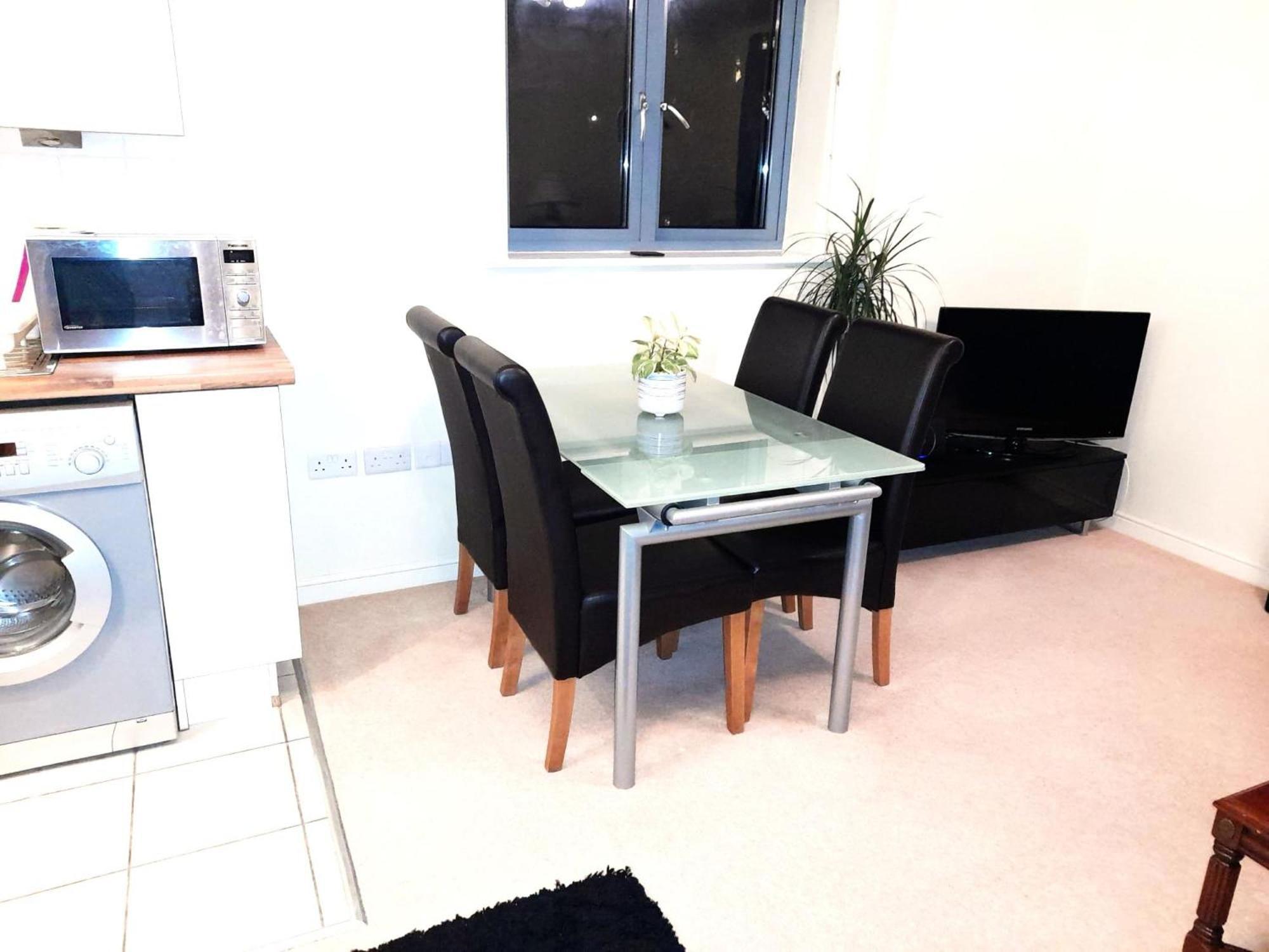 Oxford Apartment-- Free Parking 2 Bedrooms-2Bathrooms-Located In Jericho Oxford Close To Bus And Rail Station Exteriör bild